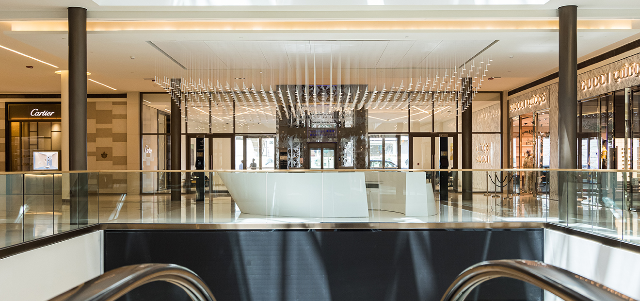 Al Faisaliah Mall | A WHOLE WORLD OF STYLES AND TASTES.